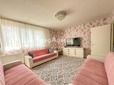 For sale Cholet 5 rooms 86 m2 Maine et loire (49300) photo 0