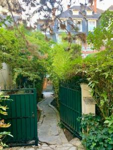 For rent Neuilly-sur-seine 2 rooms 35 m2 Hauts de Seine (92200) photo 0