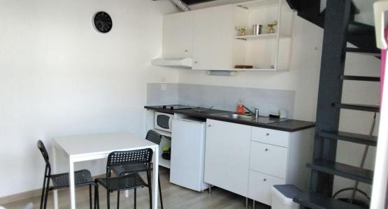 For rent Bordeaux 1 room 23 m2 Gironde (33000) photo 0