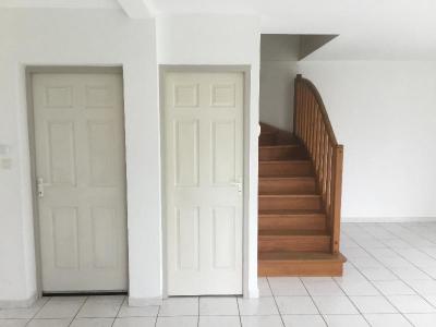 Annonce Location 5 pi�ces Maison Ambares-et-lagrave 33