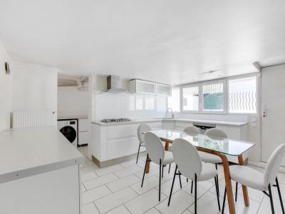 Louer Appartement Villeneuve-la-garenne 598 euros