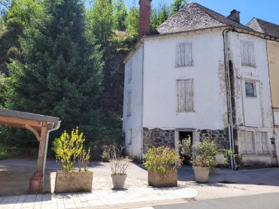 For sale Champs-sur-tarentaine-marchal CHAMPS SUR TARENTAINE 6 rooms 110 m2 Cantal (15270) photo 0
