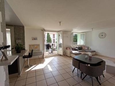 Acheter Appartement 67 m2 Manosque