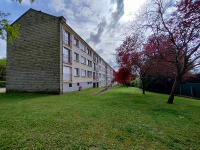 For sale Lamorlaye 4 rooms 71 m2 Oise (60260) photo 0