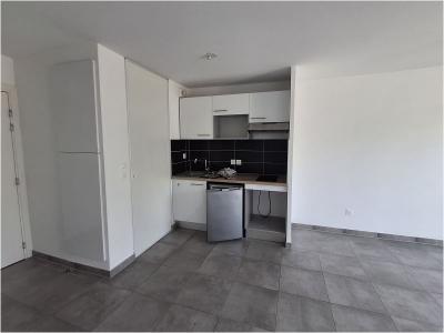 For rent Toulouse 2 rooms 44 m2 Haute garonne (31200) photo 3