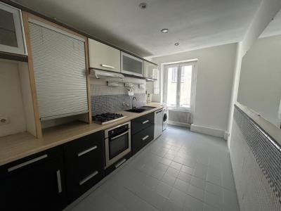 Louer Appartement Marseille-1er-arrondissement 1500 euros