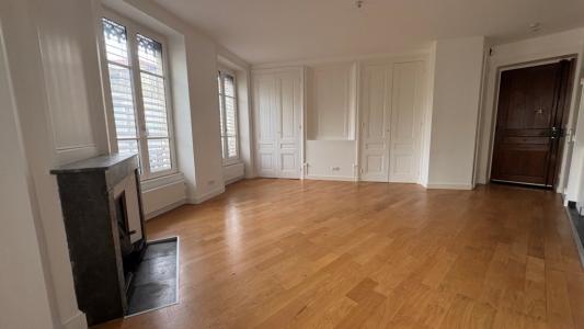 For rent Lyon-3eme-arrondissement 2 rooms 47 m2 Rhone (69003) photo 0