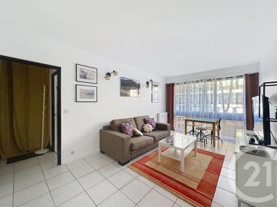 For sale Thiais 3 rooms 57 m2 Val de Marne (94320) photo 0