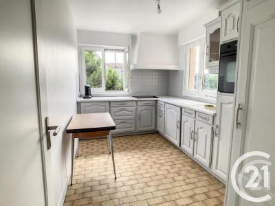 Louer Appartement 68 m2 Thiais
