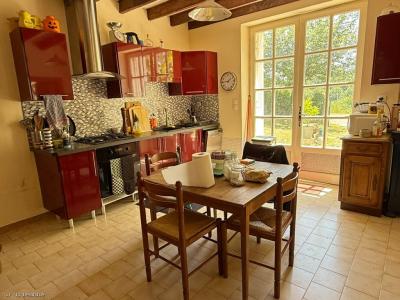 For sale Nanteuil-en-vallee 8 rooms 216 m2 Charente (16700) photo 3
