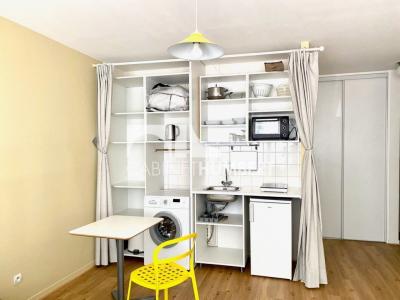 Louer Appartement 26 m2 Saint-etienne