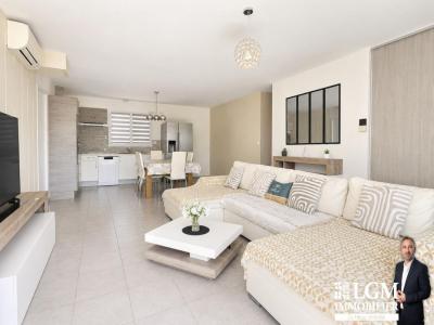 For sale Vestric-et-candiac 5 rooms 99 m2 Gard (30600) photo 2