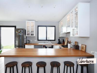 For sale Cintre 4 rooms 111 m2 Ille et vilaine (35310) photo 3