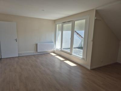 Louer Appartement Theding 548 euros