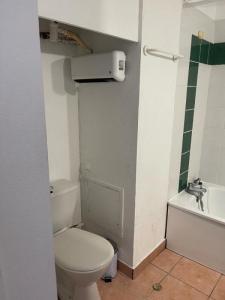 Louer Appartement 23 m2 Nimes