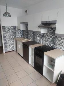 For rent Lyon-8eme-arrondissement 5 rooms 110 m2 Rhone (69008) photo 0