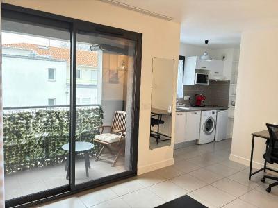 Louer Appartement Bordeaux 860 euros