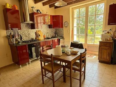 For sale 8 rooms 216 m2 Charente (16700) photo 3