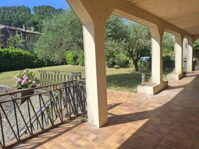 For sale 10 rooms 197 m2 Gard (30500) photo 2
