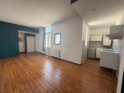Acheter Immeuble Angouleme 555900 euros