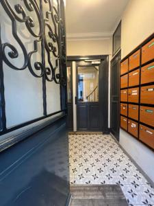Annonce Vente Appartement Paris-18eme-arrondissement 75
