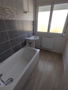 Louer Appartement 70 m2 Bogny-sur-meuse