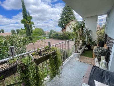 For sale Bouscat 2 rooms 68 m2 Gironde (33110) photo 0