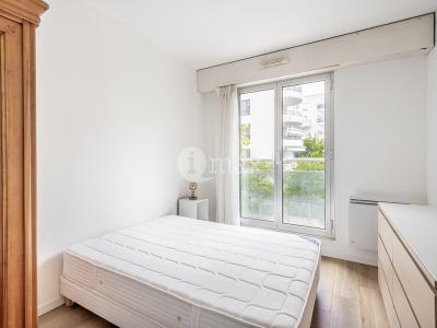 Acheter Appartement 51 m2 Courbevoie