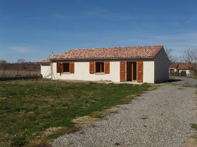 For rent Pointis-inard 4 rooms 100 m2 Haute garonne (31800) photo 0