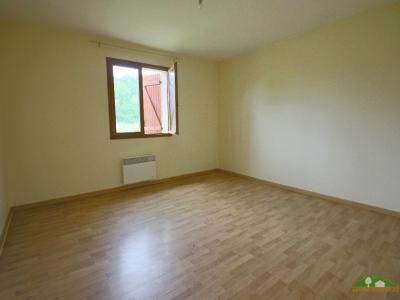 Louer Maison Pointis-inard 750 euros