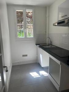 Louer Appartement 30 m2 Paris-12eme-arrondissement
