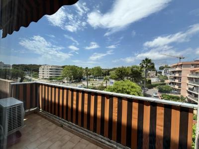For rent Antibes 3 rooms 63 m2 Alpes Maritimes (06600) photo 0