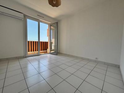 Louer Appartement 63 m2 Antibes