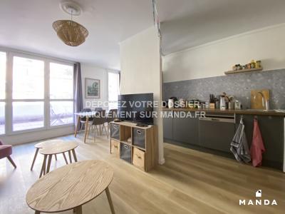 Louer Appartement 10 m2 Evry