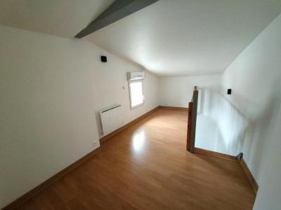 For rent Renaudiere SEVREMOINE 2 rooms 57 m2 Maine et loire (49450) photo 2