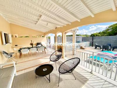 Louer Maison 121 m2 Sainte-anne