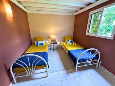 Louer Maison Sainte-anne 2500 euros