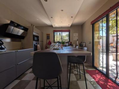 For sale Pertuis 6 rooms 151 m2 Vaucluse (84120) photo 3