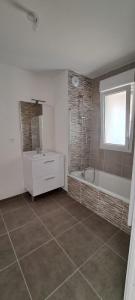 Louer Appartement 61 m2 Notre-dame-d'oe