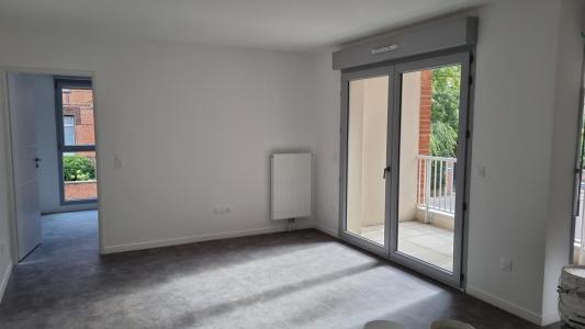 For rent Perenchies 2 rooms 49 m2 Nord (59840) photo 2