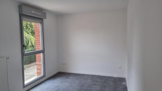 For rent Perenchies 2 rooms 49 m2 Nord (59840) photo 4