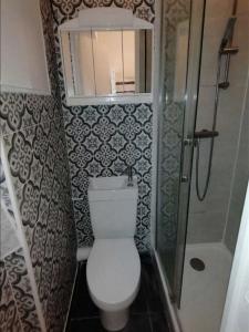 Louer Appartement 11 m2 Paris-17eme-arrondissement