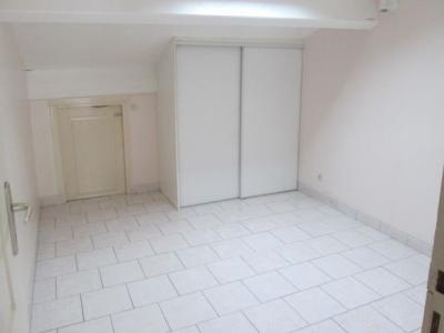 For rent Rauzan 3 rooms 55 m2 Gironde (33420) photo 2