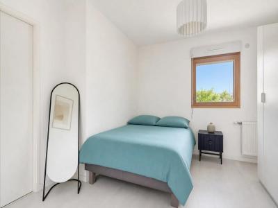 For sale Saint-priest 2 rooms 42 m2 Rhone (69800) photo 2