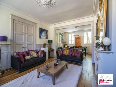 Acheter Prestige Fleurines 790000 euros