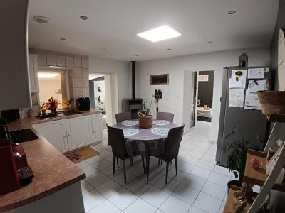 For sale Challans 5 rooms 140 m2 Vendee (85300) photo 0