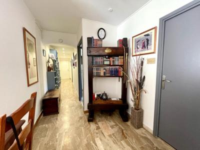 For sale Hyeres 4 rooms 95 m2 Var (83400) photo 2