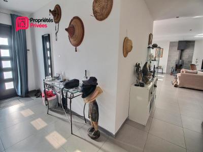 For sale Uzes 5 rooms 151 m2 Gard (30700) photo 2
