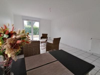 For sale Ploermel 4 rooms 71 m2 Morbihan (56800) photo 1