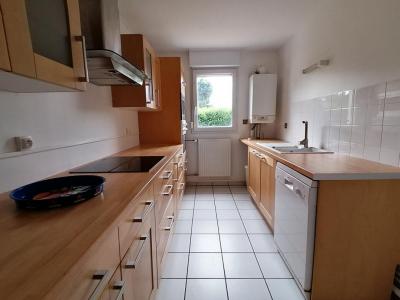 For sale Ploermel 4 rooms 71 m2 Morbihan (56800) photo 3